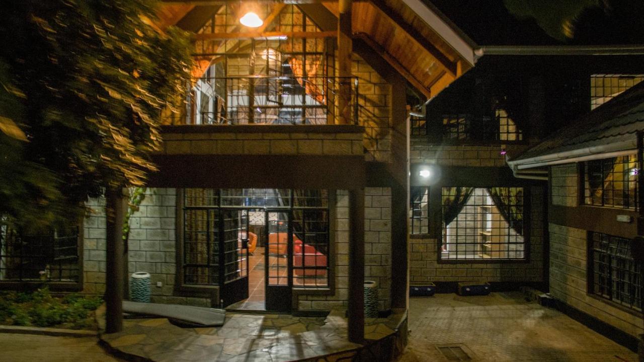Hotel Runda Lofts Nairobi Esterno foto