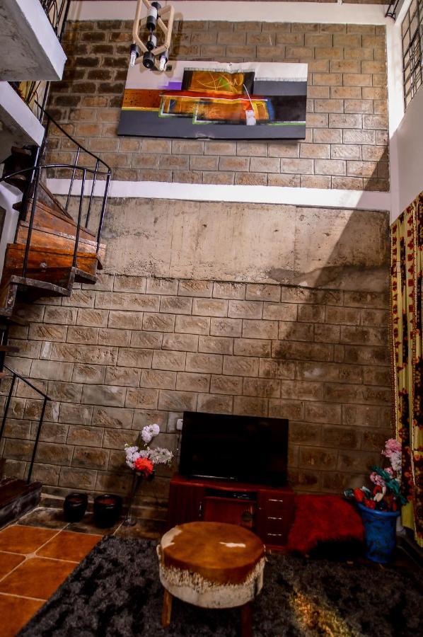 Hotel Runda Lofts Nairobi Esterno foto