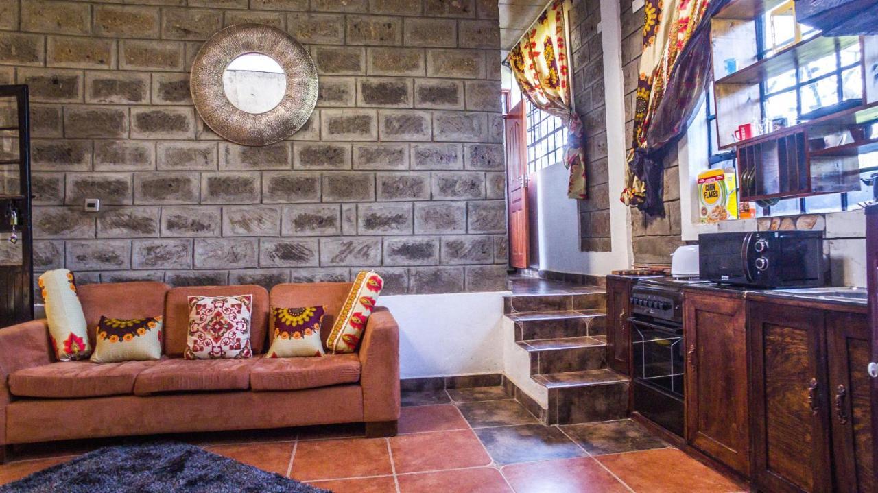Hotel Runda Lofts Nairobi Esterno foto